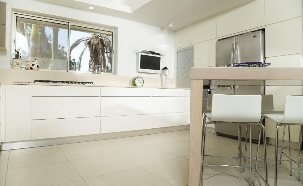 מטבח מעוצב של אבי לנגר תכנון ועיצוב פנים