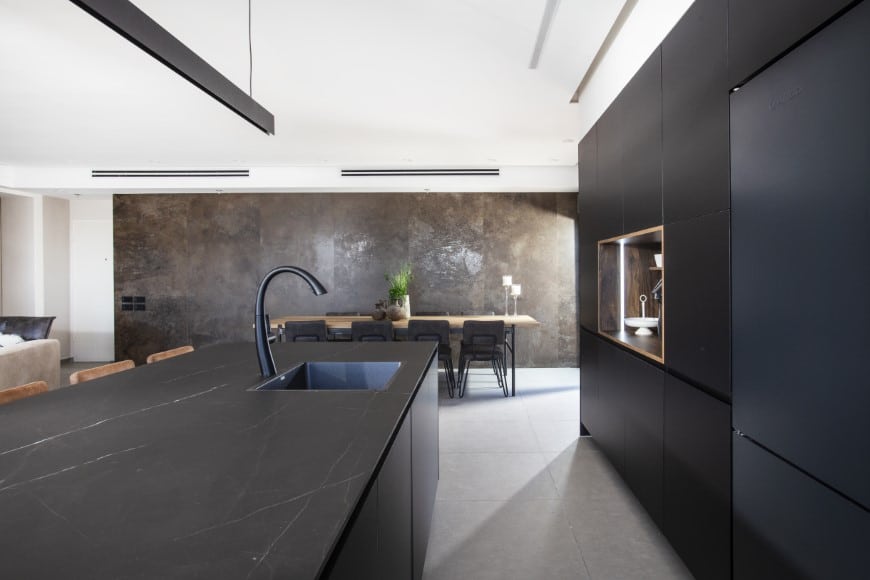 מטבח עם אי נשלף