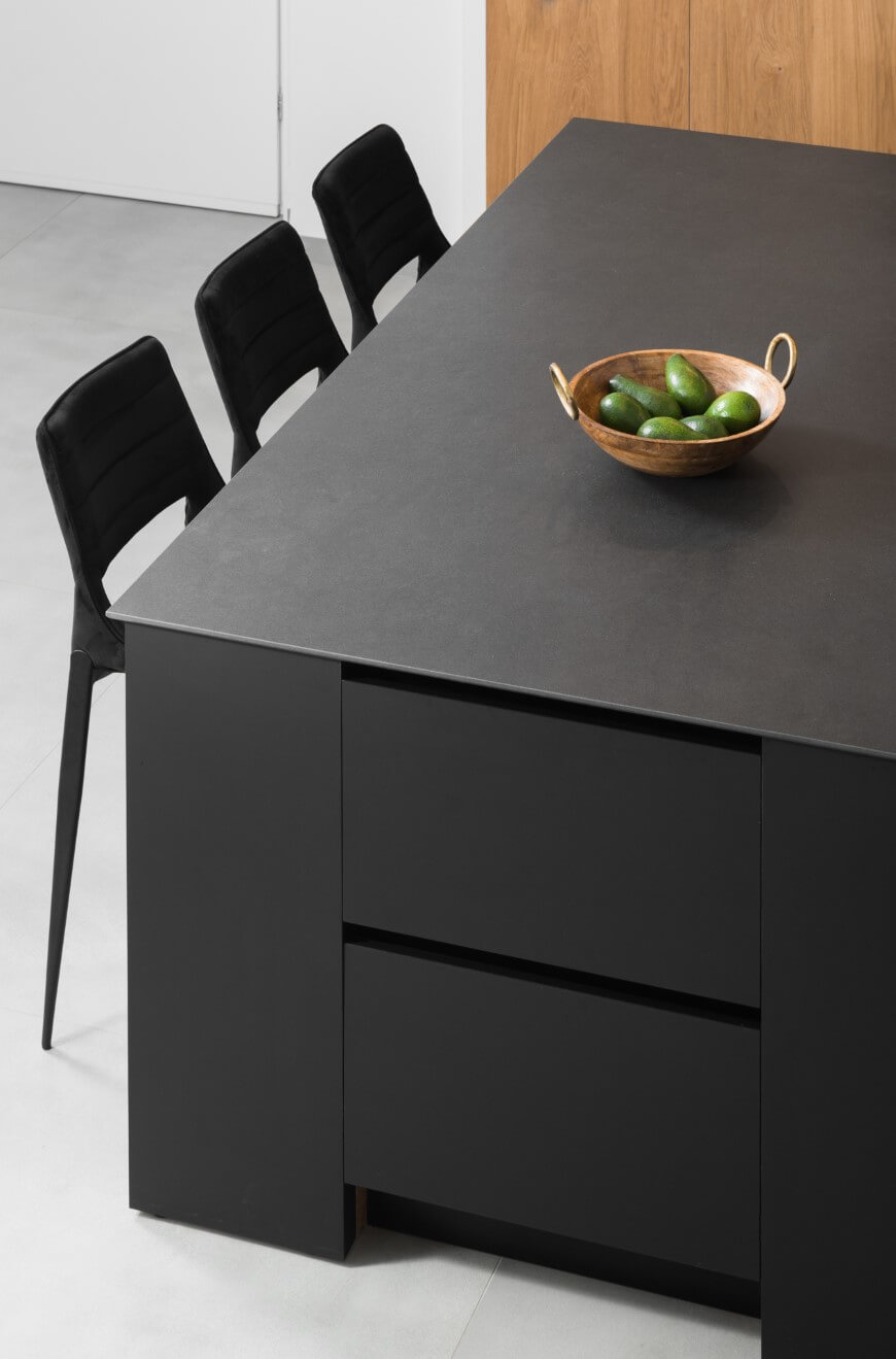 מגירות לסירים