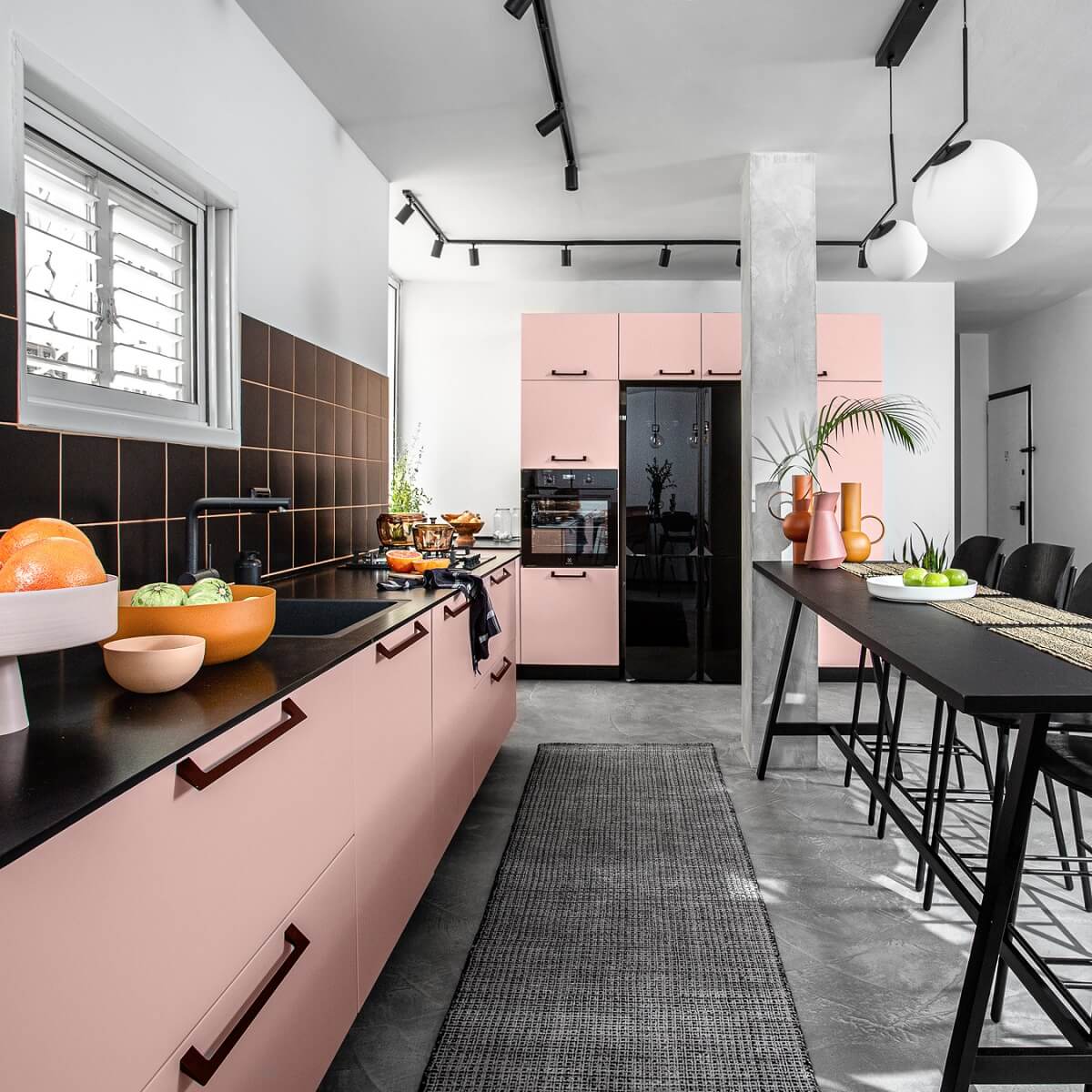 מטבח ורוד מודרני