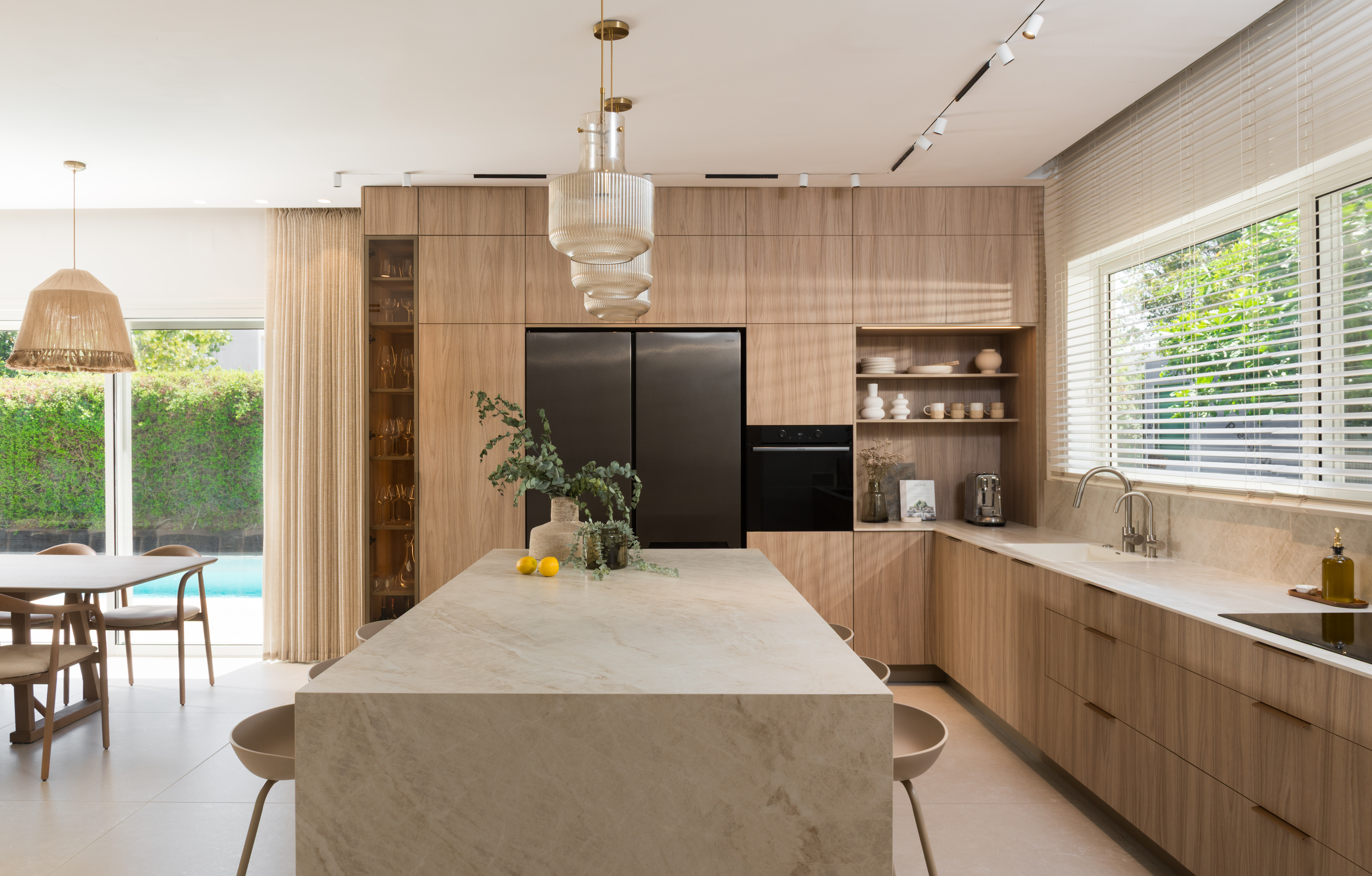 Atlit kitchen Ziv-10